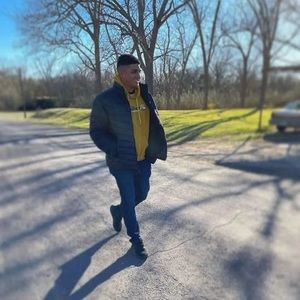 Meet your Posher, Alejandro